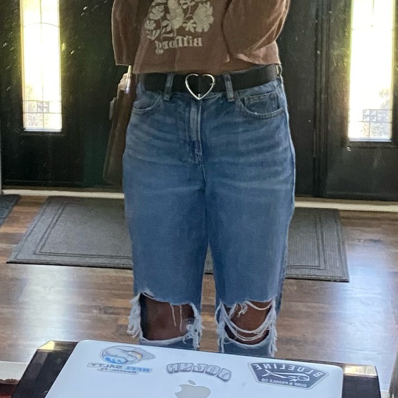 American Eagle Mom Jeans - Picture 13 of 13